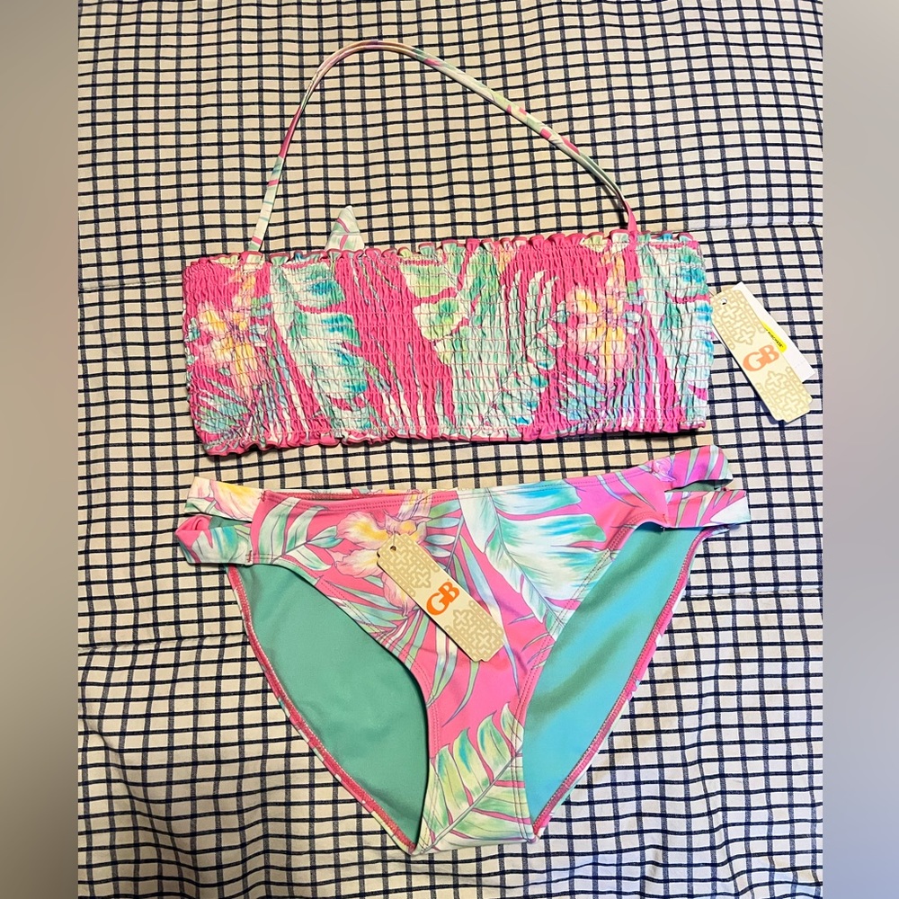 Gianni Bini 2 piece bathing suite